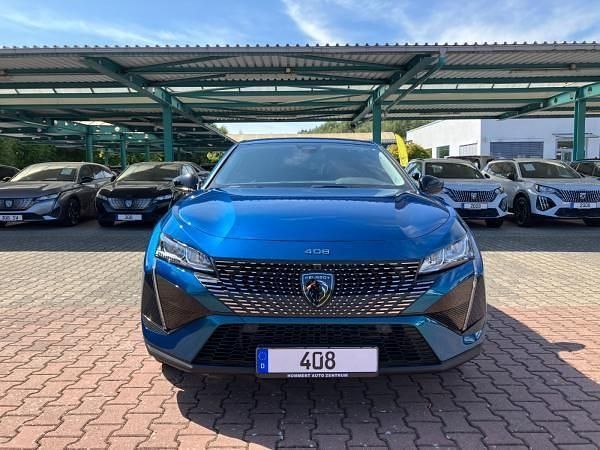 Neu Peugeot 408 Allure 145 PS (106 kW) 2025 Blau (obsession blau ) Limousine