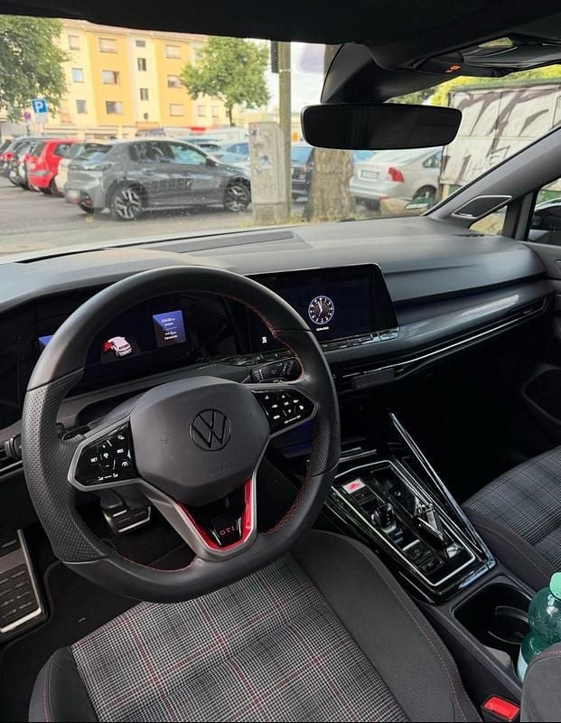 Gebraucht VW Golf VIII GTI 2024 Weiß Kleinwagen
