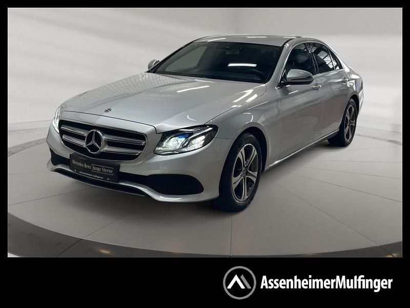 Gebraucht Mercedes E200 Avantgarde 184 PS (135 kW) 2018 Silber Limousine