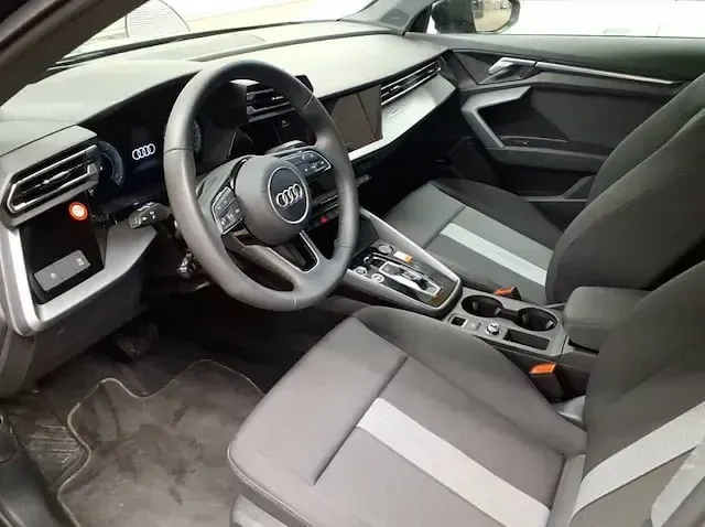 Gebraucht Audi A3 Advanced Plus 150 PS (110 kW) 2025 Mythosschwarz metallic