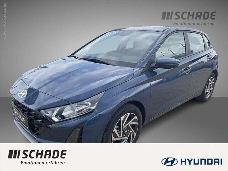 Rot Gebraucht 2024 Hyundai i20 Trend Kleinwagen | 19.950 € (Fairer Preis) - Bild 1/4