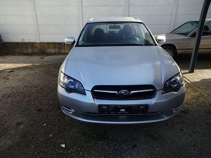 Gebraucht Subaru Legacy 137 PS (100 kW) 2004 Silber Kombi