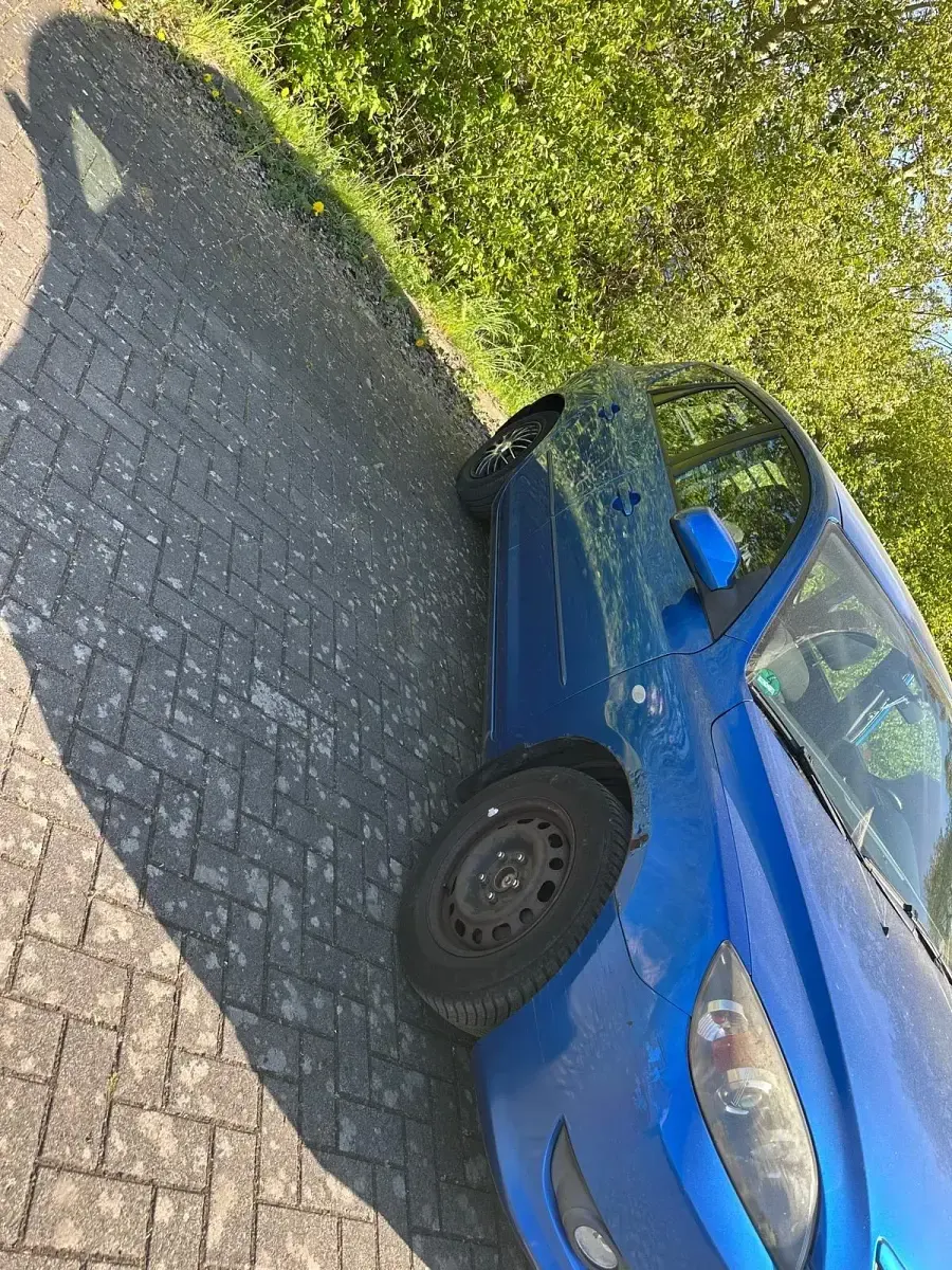Brugt Mazda 3 105 HK (77 kW) 2003 Blå Sedan