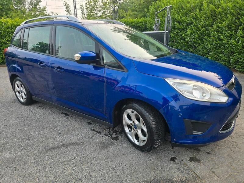 Blau Gebraucht 2013 Ford Grand C-Max Van / Kleinbus | 4.900 € (Fairer Preis) - Bild 1/4