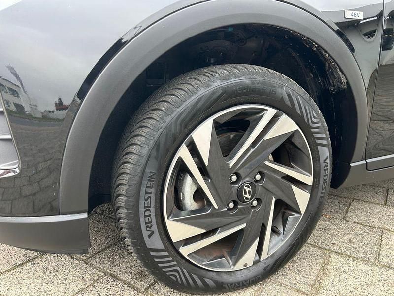 Gebraucht Hyundai Bayon Intro Edition 101 PS (74 kW) 2022 Schwarz SUV