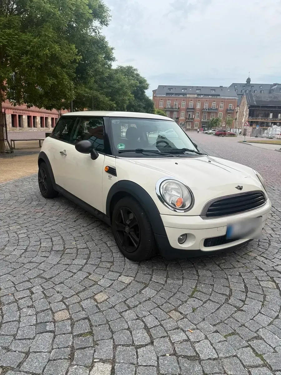 Gebraucht Mini ONE 75 PS (55 kW) 2009 Weiß Kleinwagen