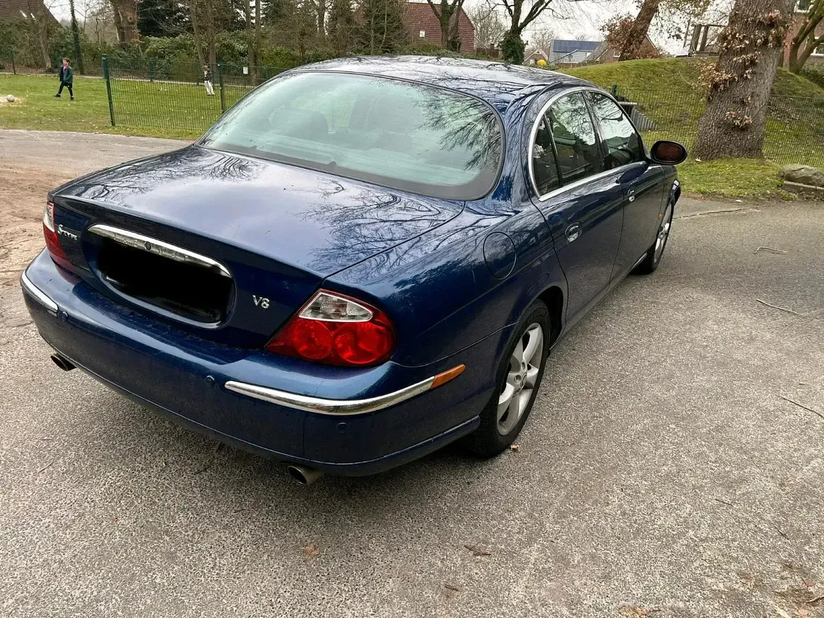 Usata Jaguar S-Type S 298 CV (219 kW) 2000 Blu Berlina