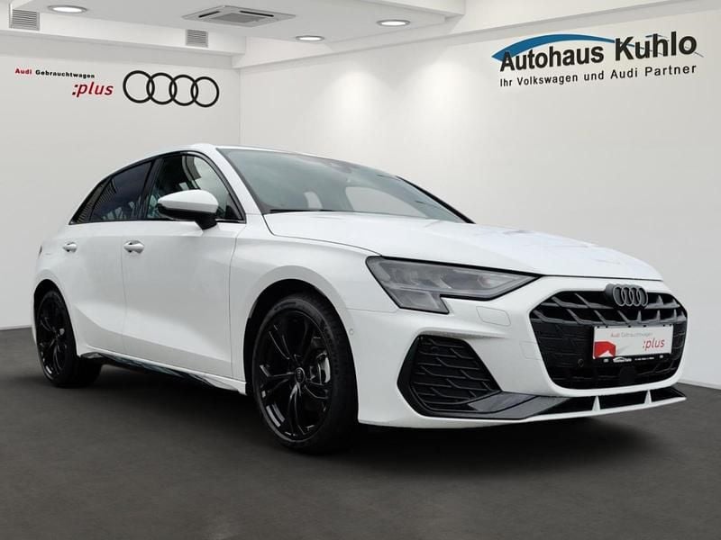 Gebraucht Audi A3 S-Line 150 PS (110 kW) 2025 Arkonaweiß Limousine