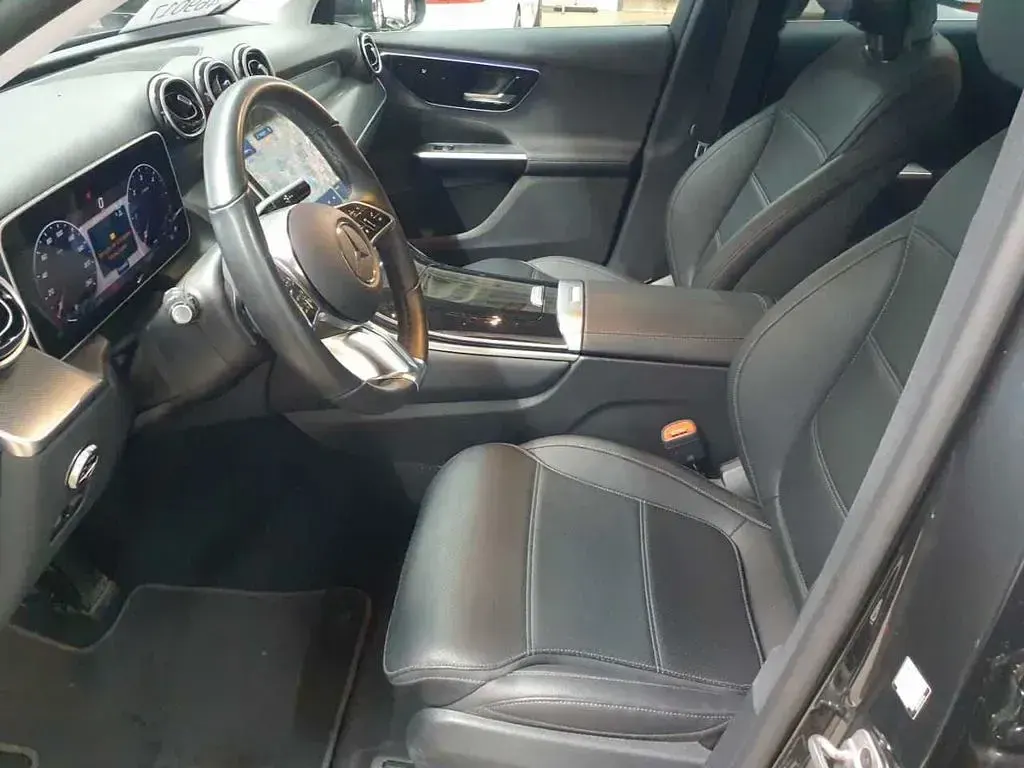 Gebraucht Mercedes GLC220 Avantgarde 197 PS (144 kW) 2024 Grau SUV