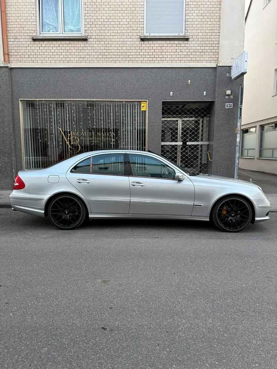 Gebraucht Mercedes 320 224 PS (164 kW) 2002 Silber Limousine