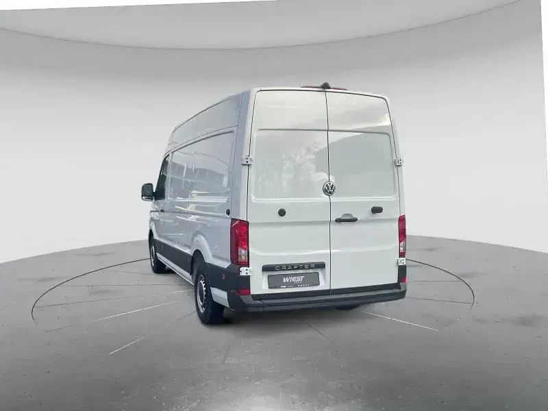 Gebraucht VW Crafter 140 PS (102 kW) 2024 Candyweiß Van