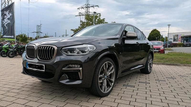 Grau Gebraucht 2020 BMW X4 M Sport SUV | 38.000 € (Guter Preis) - Bild 1/4