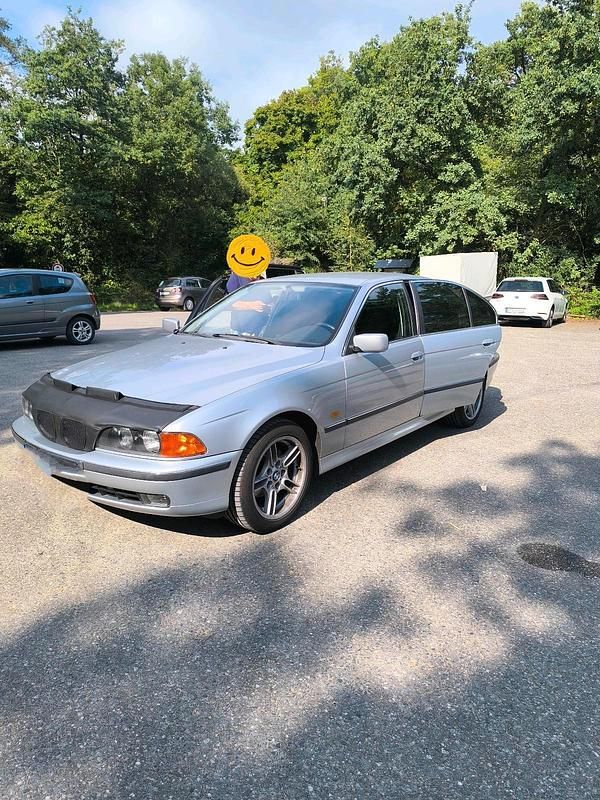 Silber Gebraucht 1996 BMW 528 Limousine | 8.150 € (Teuer) - Bild 1/4