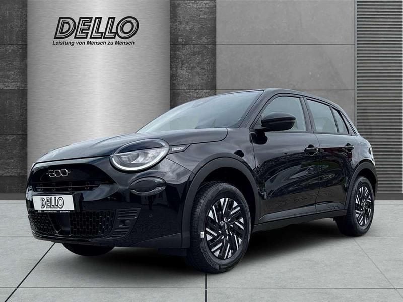 Cinema schwarz Neu 2025 Fiat 600 Kleinwagen | 25.490 € (Fairer Preis) - Bild 1/4