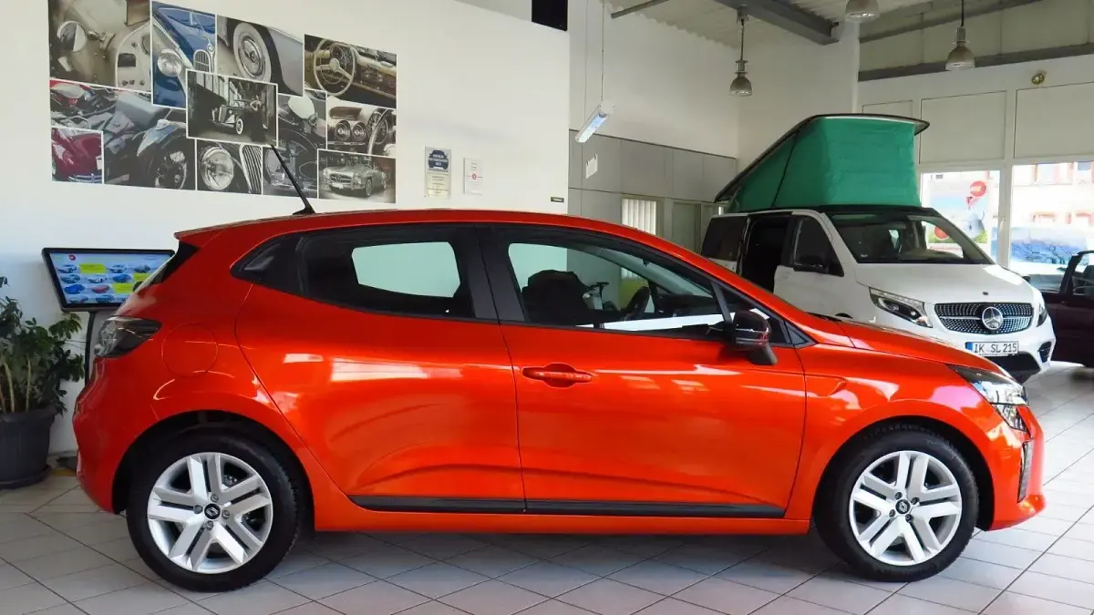 Gebraucht Renault Clio V Evolution 67 PS (49 kW) 2024 Orange Limousine