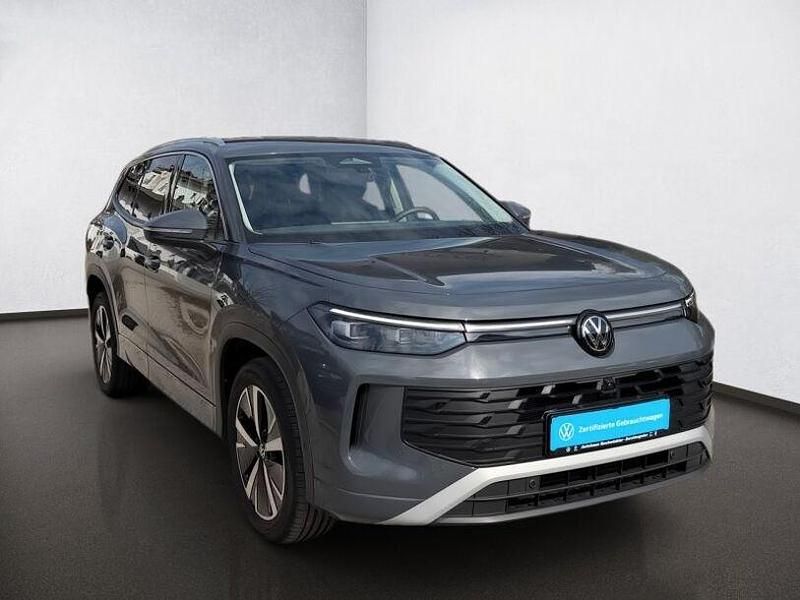 Gebraucht VW Tayron Life 150 PS (110 kW) 2025 Grau SUV