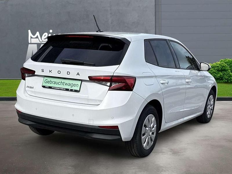 Gebraucht Skoda Fabia Selection 95 PS (69 kW) 2025 Moonweiß Kleinwagen
