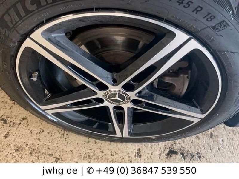 Gebraucht Mercedes CLA250 218 PS (160 kW) 2022 Nachtschwarz Limousine