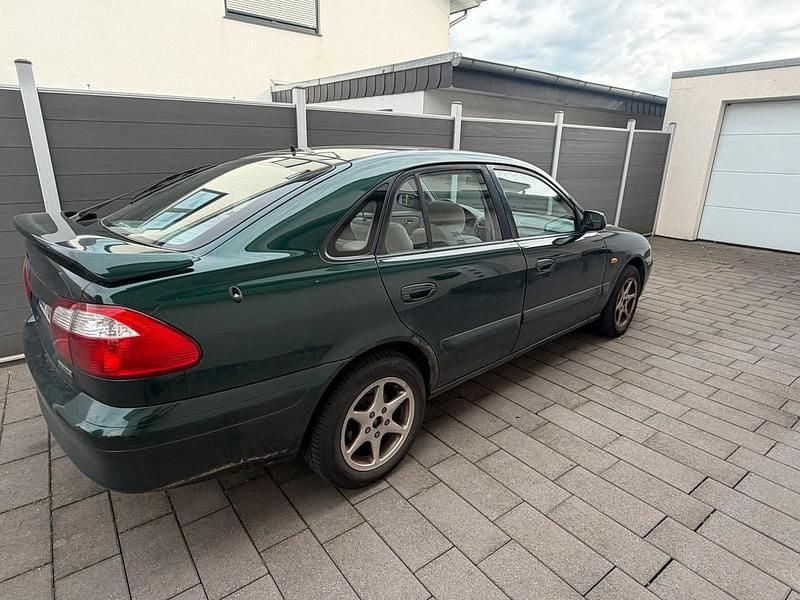 Gebraucht Mazda 626 110 PS (80 kW) 2000 Grün Limousine