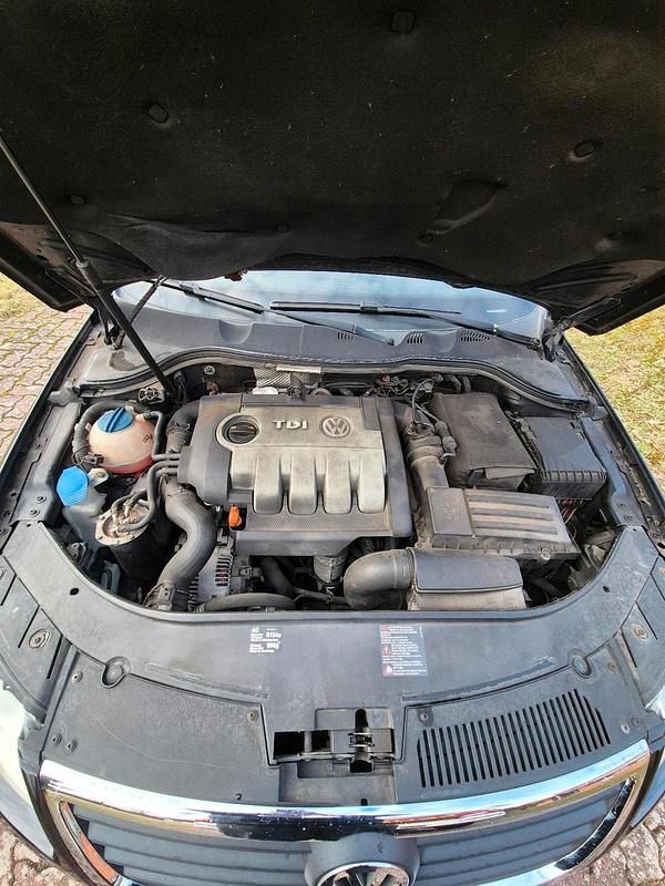 Gebraucht VW Passat 140 PS (102 kW) 2007 Schwarz Limousine