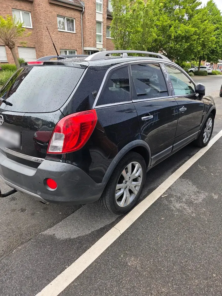 Gebraucht Opel Antara Cosmo 163 PS (119 kW) 2013 Schwarz SUV