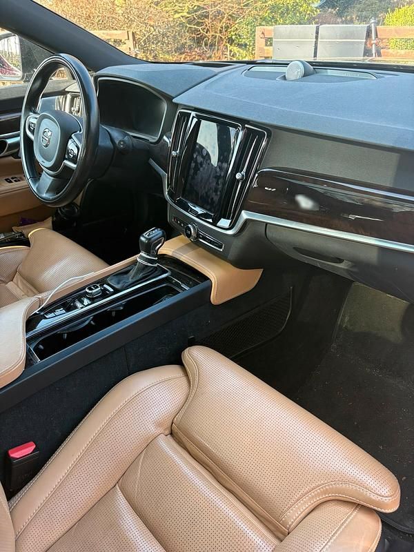 Gebraucht Volvo V90 235 PS (172 kW) 2016 Schwarz Kombi