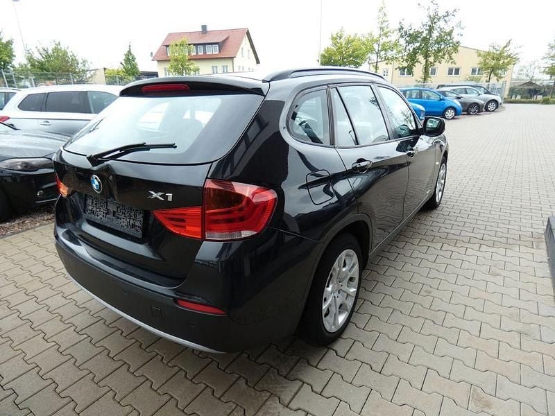 Gebraucht BMW X1 150 PS (110 kW) 2011 Schwarz SUV