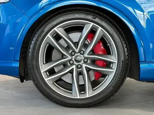 Gebraucht Audi SQ7 Sport 435 PS (319 kW) 2016 Blau SUV