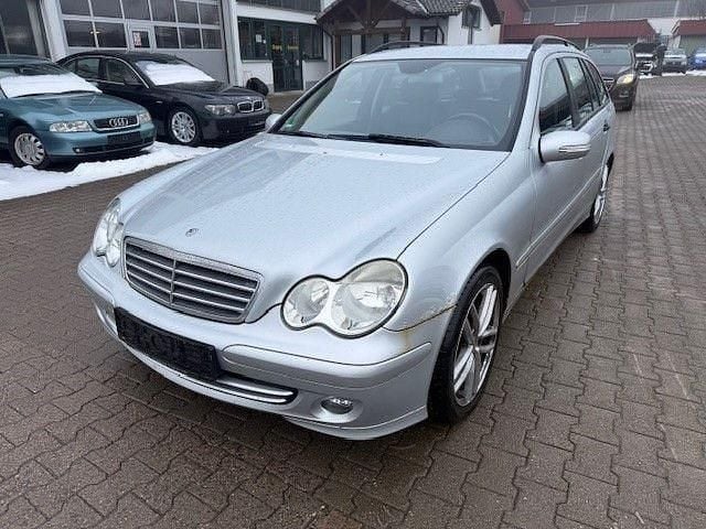 Gebraucht Mercedes C180 143 PS (105 kW) 2006 Silber Kombi