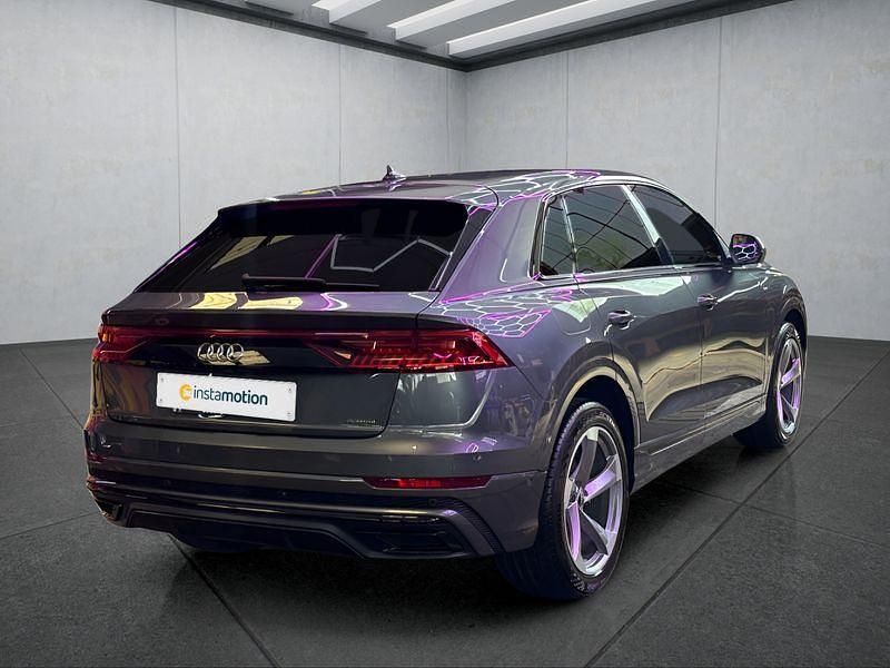 Gebraucht Audi Q8 286 PS (210 kW) 2021 Grau SUV