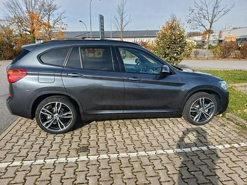 Gebraucht BMW X1 M Sport 150 PS (110 kW) 2016 Grau SUV