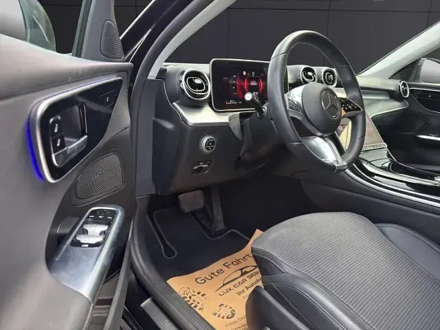 Gebraucht Mercedes C180 Premium 170 PS (125 kW) 2023 Limousine
