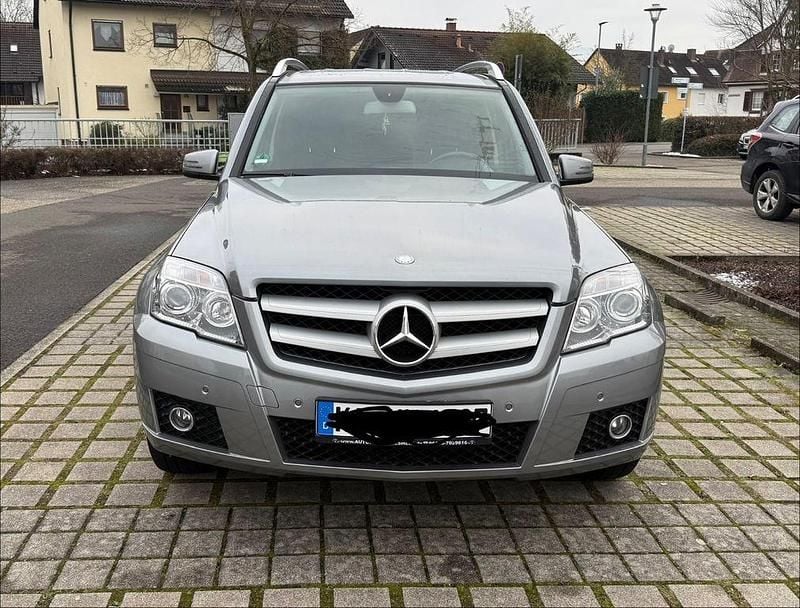 Schwarz Gebraucht 2012 Mercedes GLK220 SUV | 13.800 € (Guter Preis) - Bild 1/4