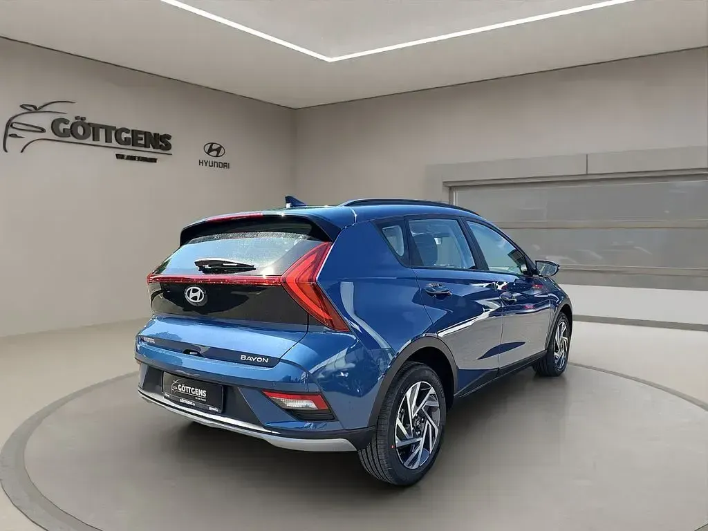 Gebraucht Hyundai Bayon Trend 101 PS (74 kW) 2025 Blau SUV