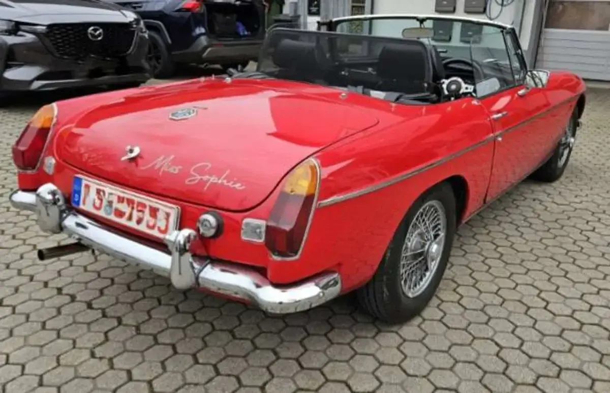 Gebraucht MG B 95 PS (69 kW) 1972 Rot Cabrio