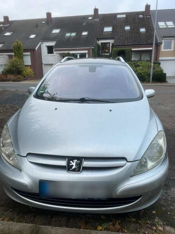 Silber Gebraucht 2004 Peugeot 307 Kombi | 1.100 € (Guter Preis) - Bild 1/4