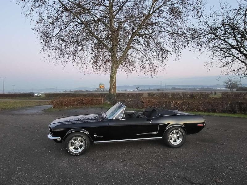 Gebraucht Ford V8 230 PS (169 kW) 1968 Raven black Cabrio