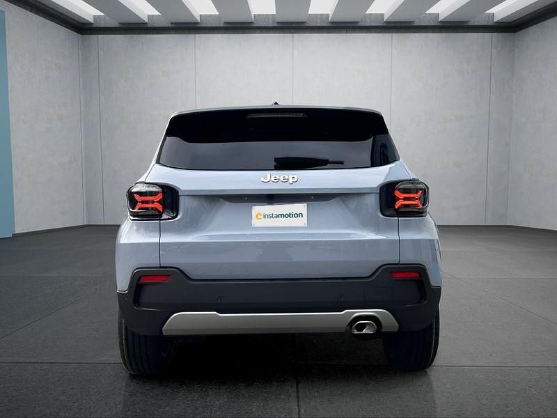 Neu Jeep Avenger 101 PS (74 kW) 2025 Grau SUV