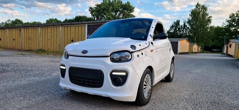 Weiß Gebraucht 2020 Microcar Dué Kleinwagen | 6.996 € - Bild 1/4
