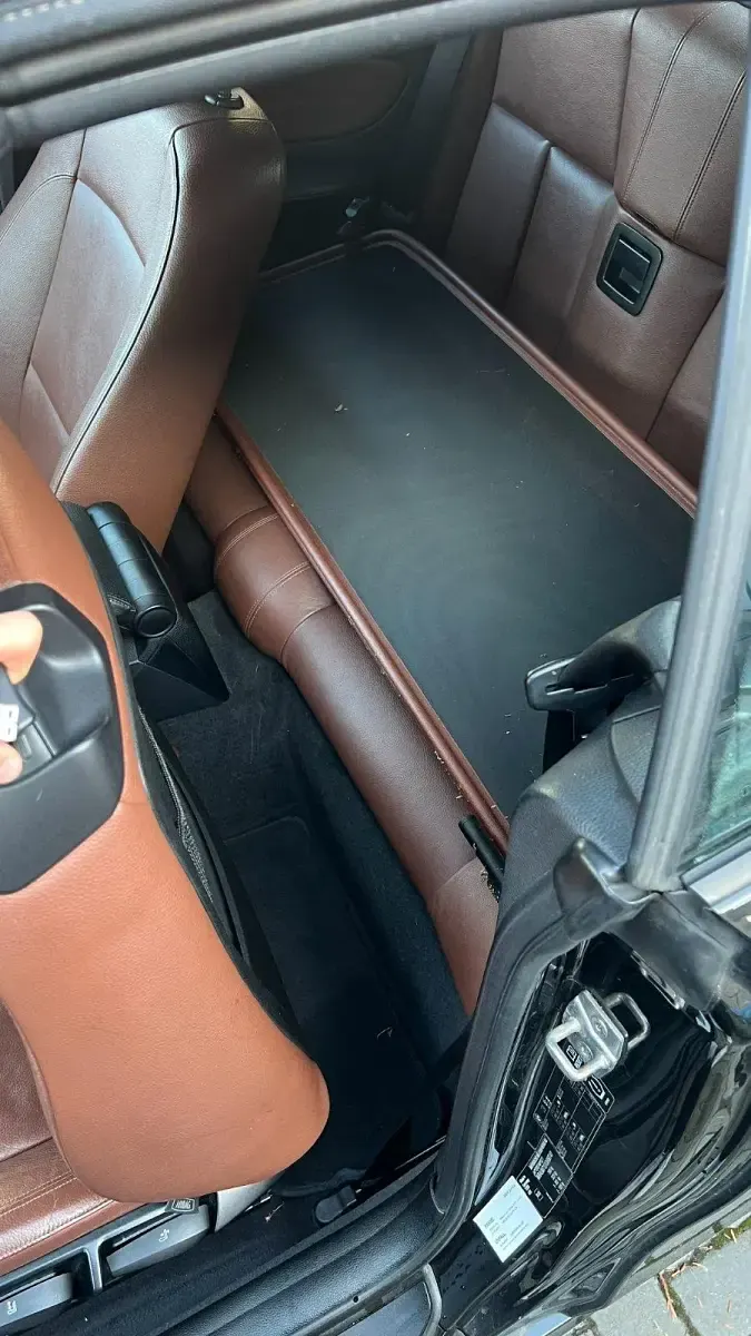 Gebraucht BMW 120 Cabriolet 177 PS (130 kW) 2011 Schwarz Cabrio