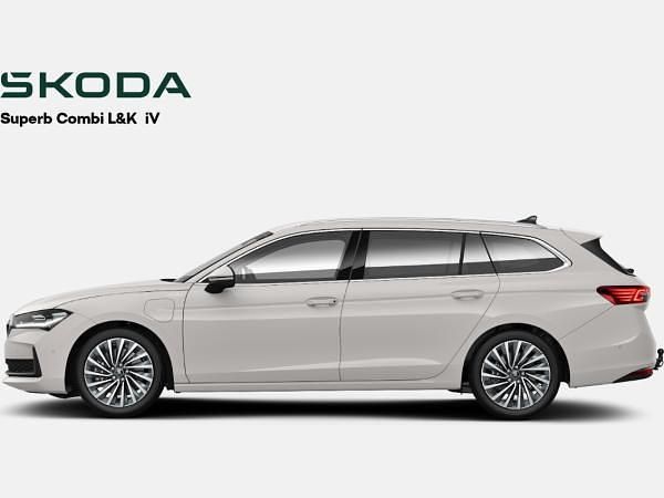 Neu Skoda Superb LAURIN & KLEMENT 204 PS (150 kW) 2026 Kristallweiß uni Kombi