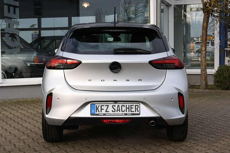 Gebraucht Opel Corsa 101 PS (74 kW) 2025 Kristall silber dach schwarz Kleinwagen