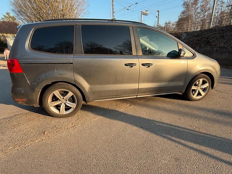 Gebraucht Seat Alhambra 140 PS (102 kW) 2012 Grau Van / Kleinbus