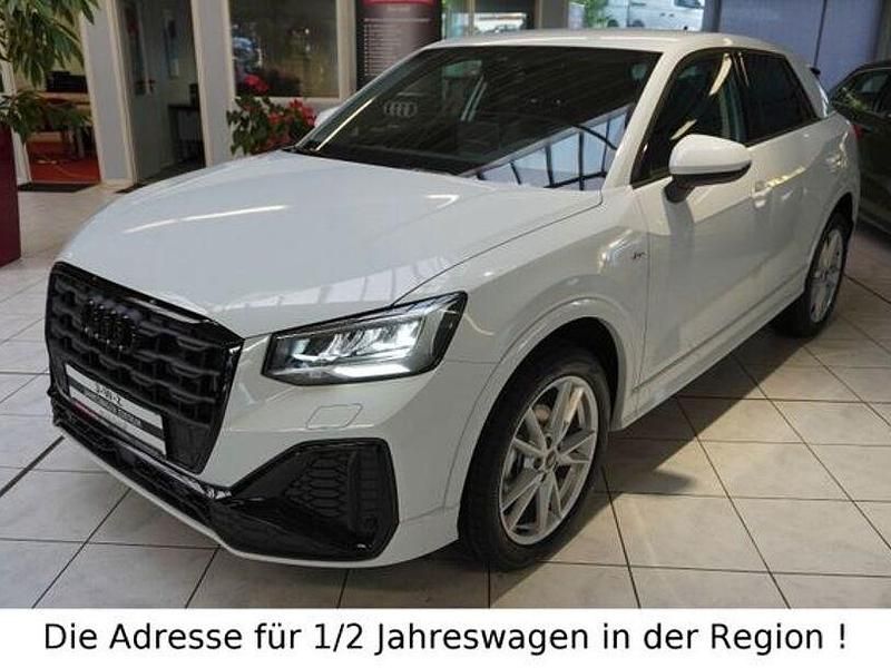 Weiß Neu 2025 Audi Q2 S-Line SUV | 33.490 € (Superpreis) - Bild 1/4