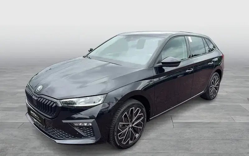 Gebraucht Skoda Scala Tour 150 PS (110 kW) 2025 Schwarz Kleinwagen