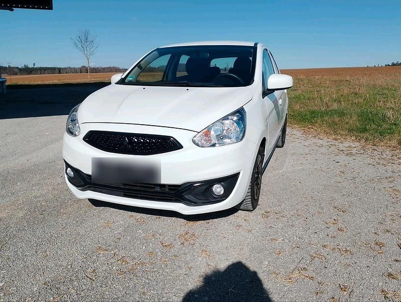 Gebraucht Mitsubishi Space Star Top 71 PS (52 kW) 2019 Weiß Kleinwagen