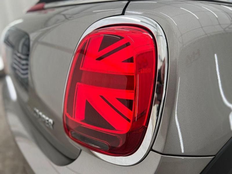 Gebraucht Mini Cooper Chili 136 PS (100 kW) 2017 Beige Kleinwagen