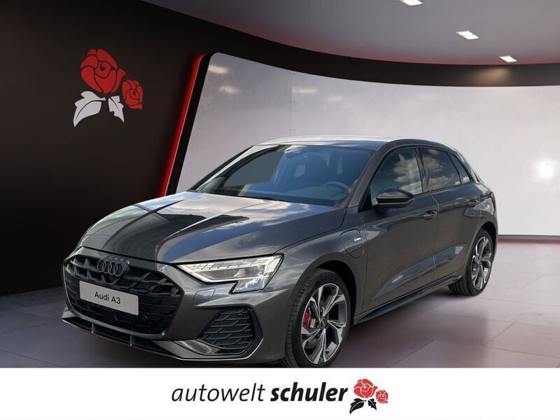 Daytonagrau perleffekt Neu 2025 Audi A3 Sportback e-tron S-Line Limousine | 51.300 € (Etwas zu teuer) - Bild 1/4