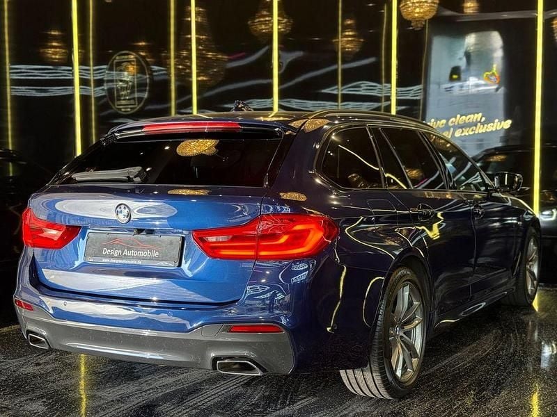 Gebraucht BMW 530 M Sport 265 PS (194 kW) 2018 Blau Kombi