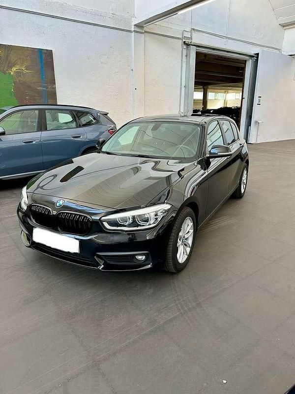 Gebraucht BMW 120 Advantage 190 PS (139 kW) 2018 Schwarz Kleinwagen